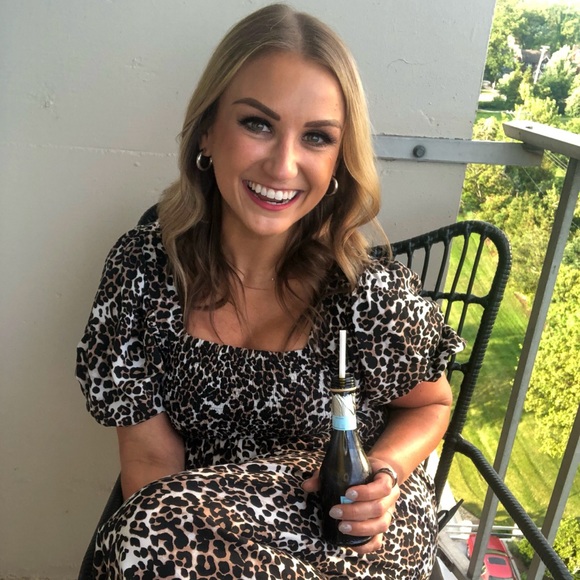 Meet your Posher, Marie - Picture 1 of 1